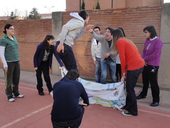 Momento de la participación en uno de los juegos.